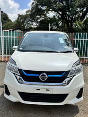 Nissan Serena 2018 White for sale