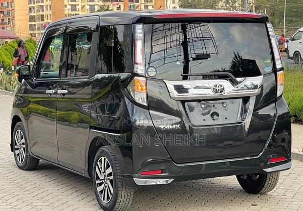 Toyota Tank 2019 Black