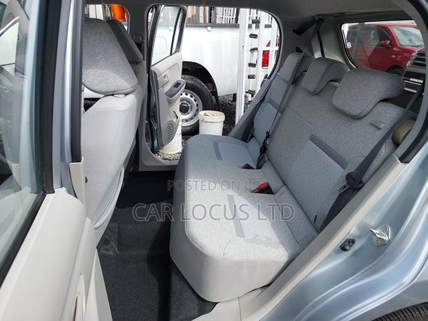 Toyota Passo 2018 Silver