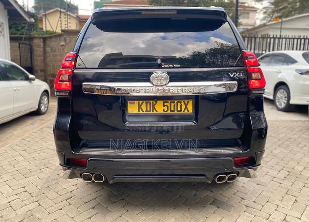 Toyota Land Cruiser Prado 2.8 D-4D 2015 Black