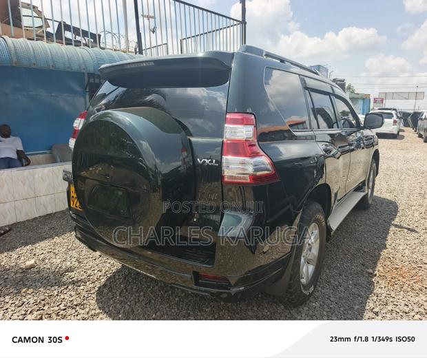 Toyota Land Cruiser Prado 2013 Green