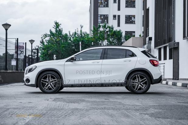 Mercedes-Benz GLA-Class 2019 White