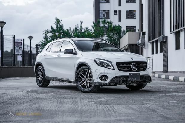 Mercedes-Benz GLA-Class 2019 White