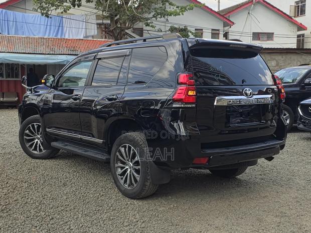 Toyota Land Cruiser Prado 2.7 2019