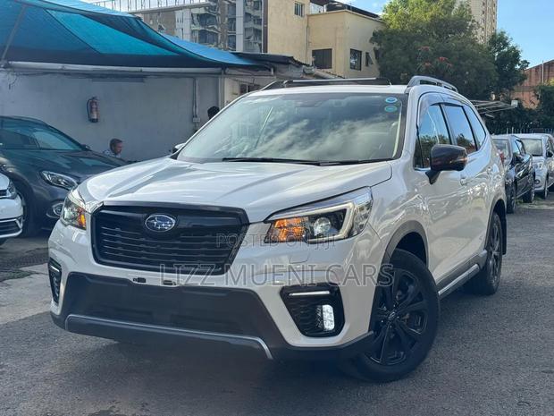 Subaru Forester 2019 White