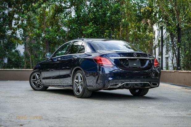 Mercedes-Benz C200 2019 Blue