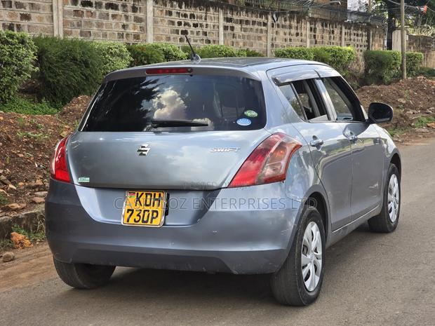 Suzuki Swift 2014 Blue