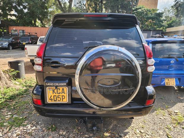 Toyota Land Cruiser Prado 2008 Black