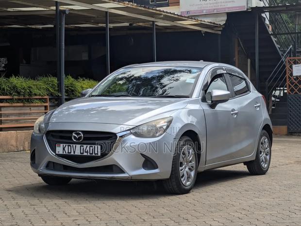 Mazda Demio 2017 Gray