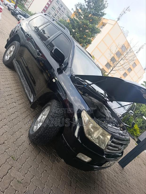 Toyota Land Cruiser 2009 Black
