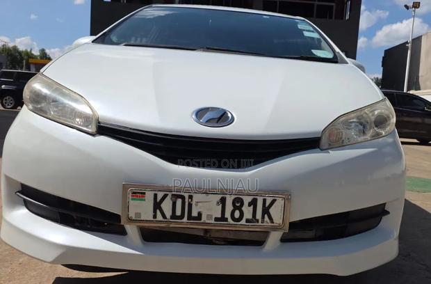 Toyota Wish 2016