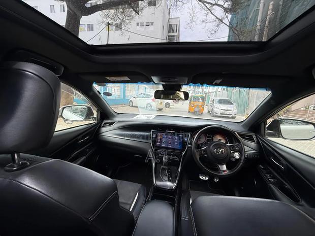 Toyota Harrier 2.0 Turbo GR Sport 2019 White