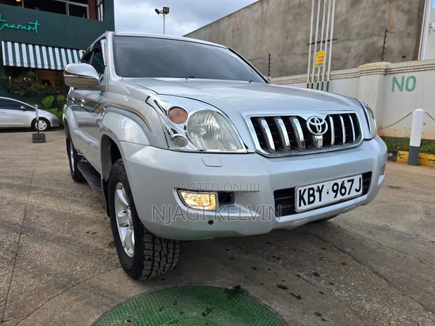 Toyota Land Cruiser Prado 3.0 D-4D 5dr 2007 Silver