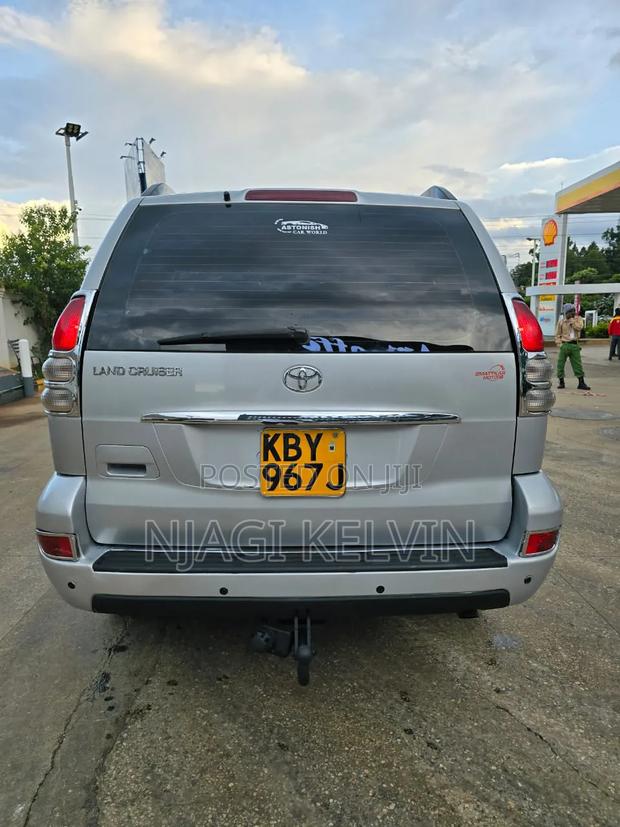 Toyota Land Cruiser Prado 3.0 D-4D 5dr 2007 Silver