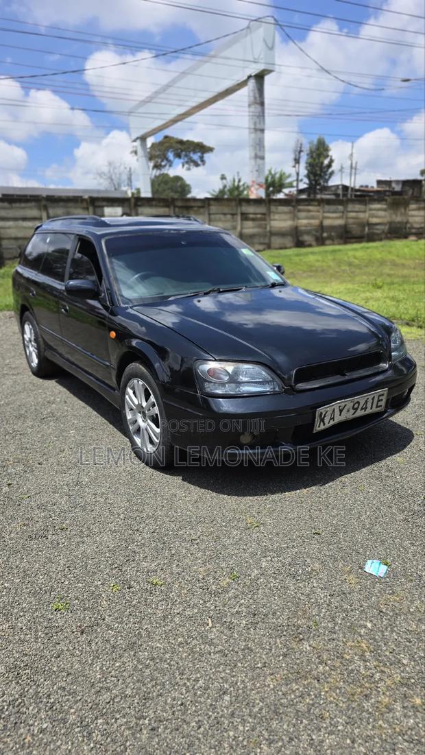 Subaru Legacy 2000 Black