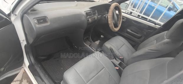 Toyota Corolla Station Wagon 1999 White