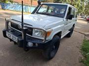 Toyota Land Cruiser 2013 White for sale