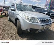 Subaru Forester 2010 White for sale