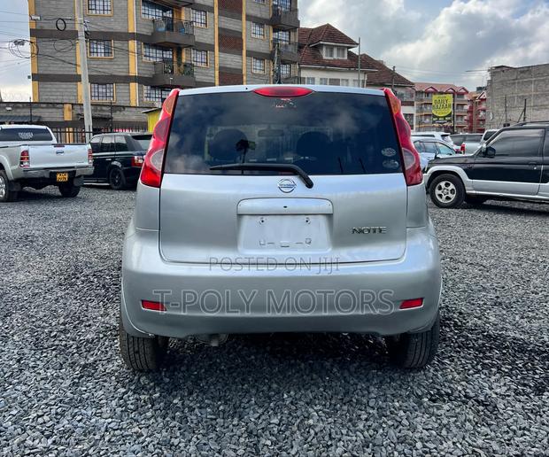 Nissan Note 2012 Gray