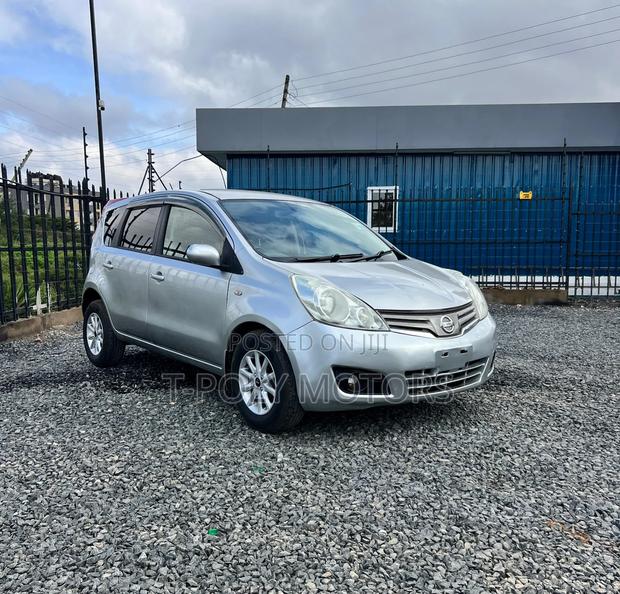 Nissan Note 2012 Gray