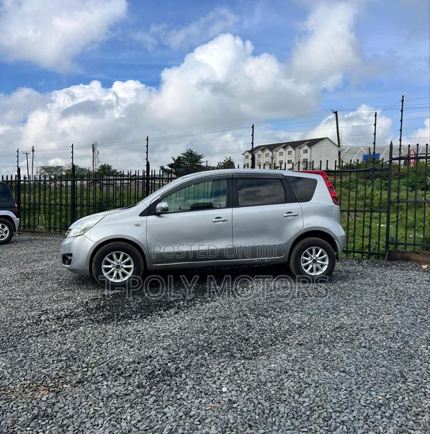 Nissan Note 2012 Gray