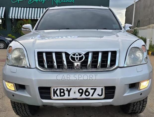 Toyota Land Cruiser Prado 2007 Silver