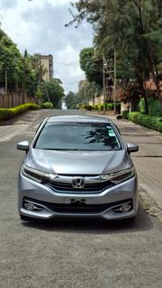 Honda Fit Shuttle 1.5 Hybrid 2WD 2018 Silver for sale