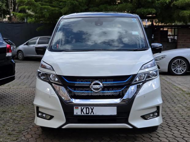 Nissan Serena 2019 White