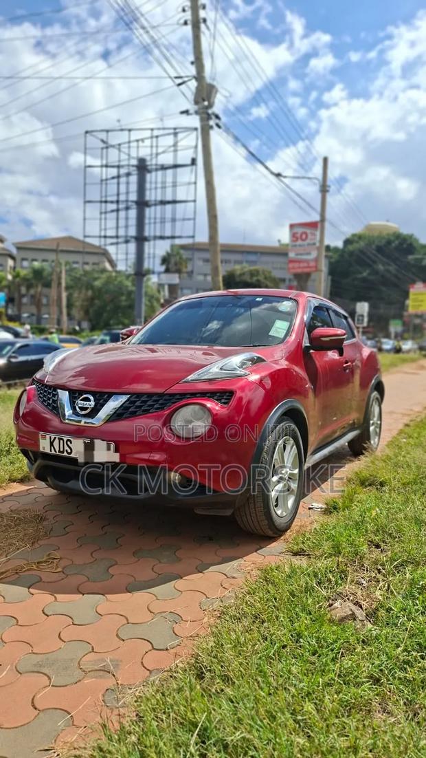 Nissan Juke 2017 Red