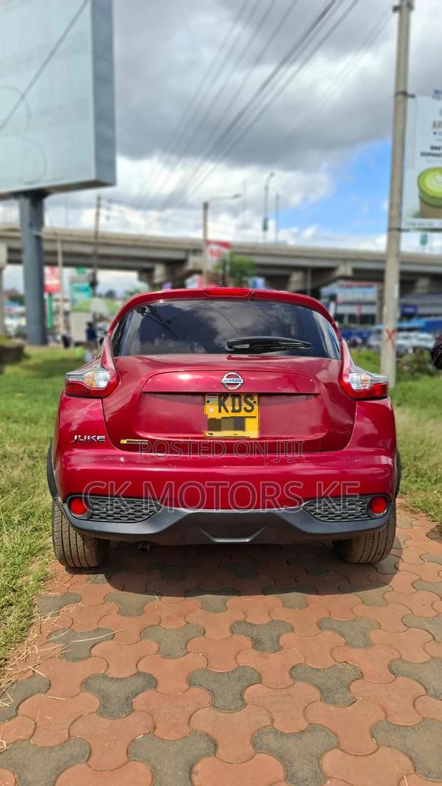 Nissan Juke 2017 Red