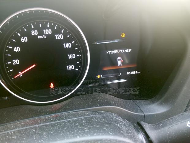 Honda Vezel 1.5 2WD 172 hp 2019 White