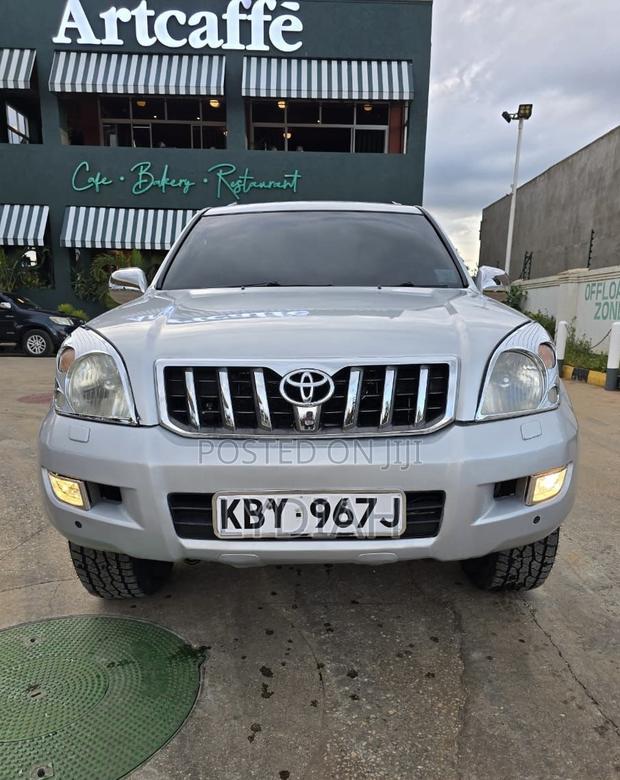 Toyota Land Cruiser Prado 2007 Silver