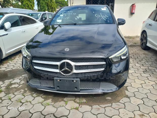 Mercedes-Benz B-Class B180 Petrol 2019 Black
