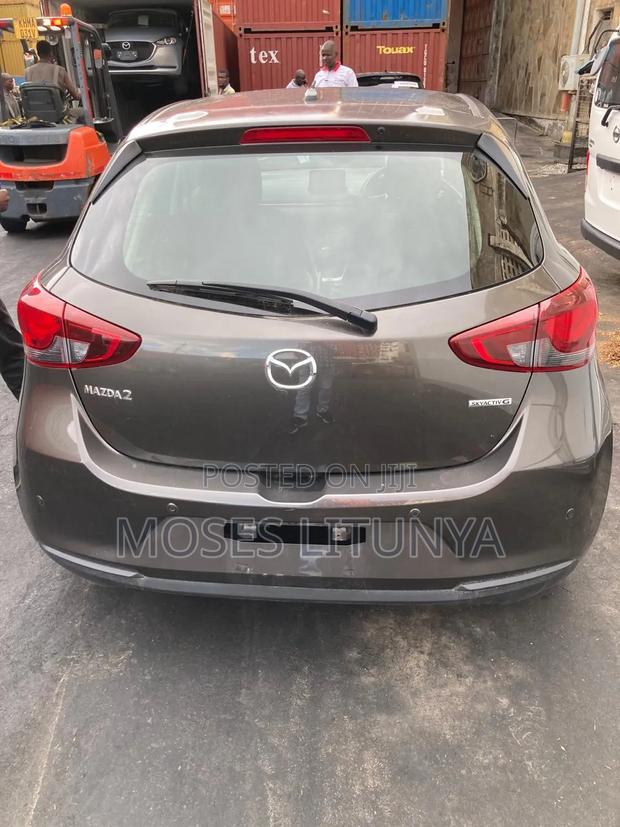 Mazda 2 2020 Gray