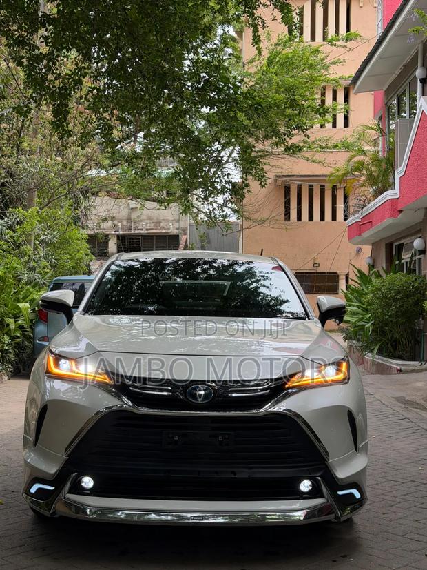 Toyota Harrier Hybrid Z Leather Package 2022 White