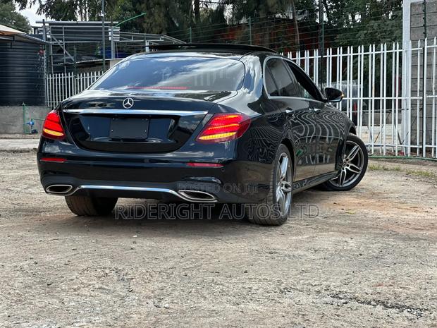 Mercedes-Benz E200 2019 Black