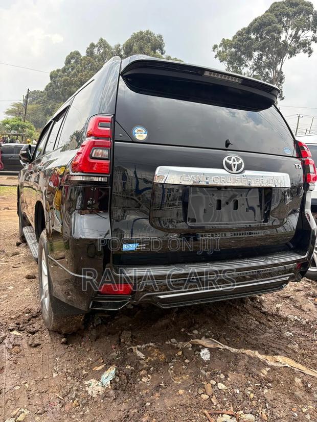 Toyota Land Cruiser 2019 Black