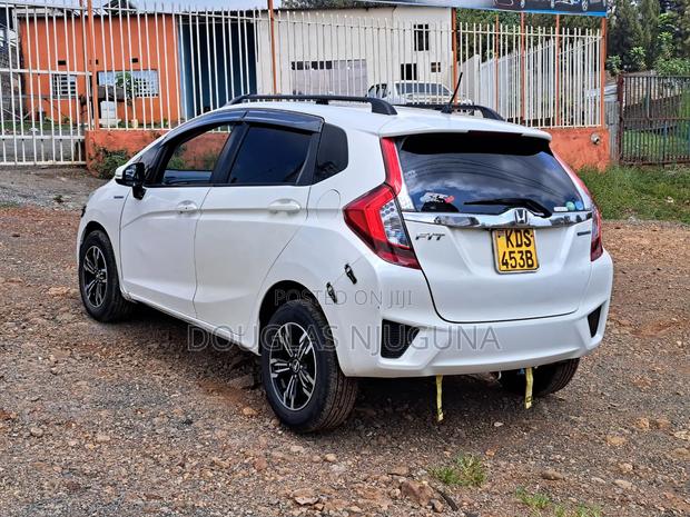 Honda Fit 2017 White