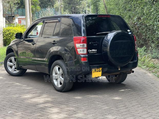 Suzuki Escudo 2009 Black