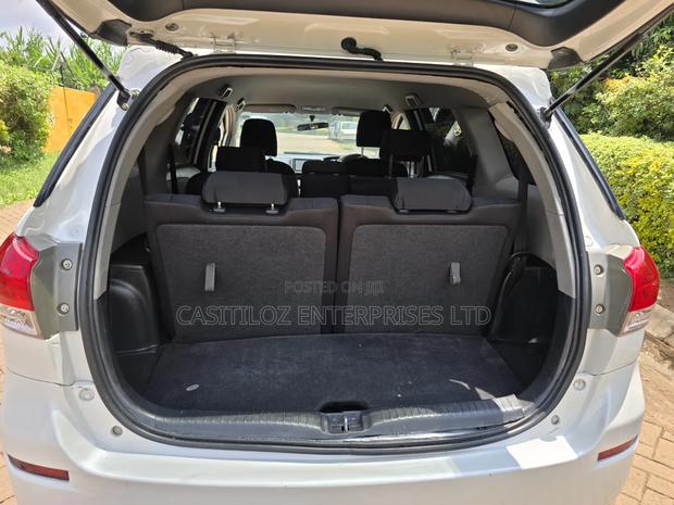 Toyota Wish 2010 White
