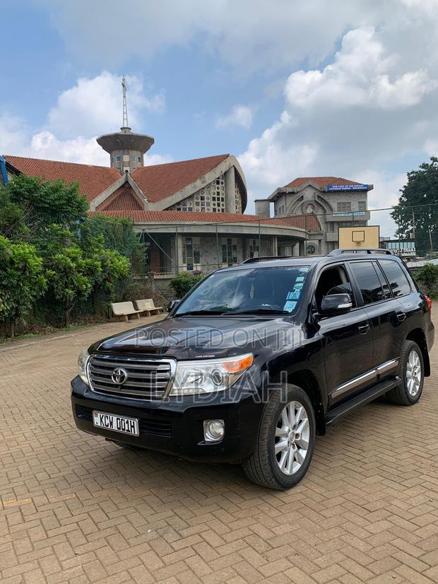 Toyota Land Cruiser 2012 Black