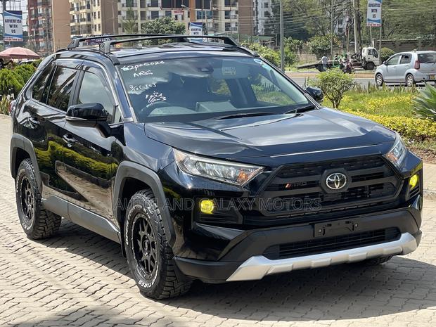 Toyota RAV4 Adventure 2019 Black