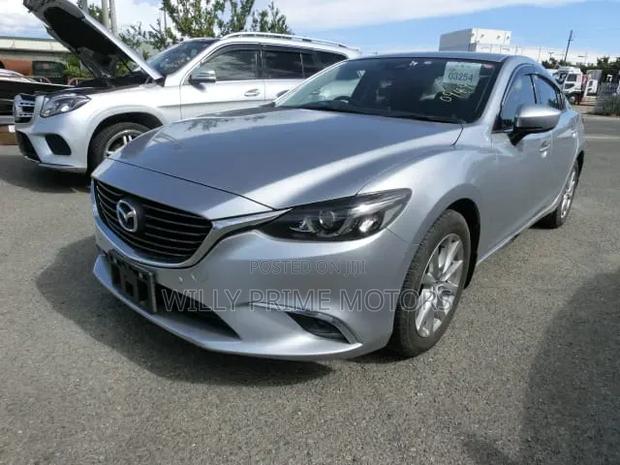 Mazda Atenza 2018 Silver