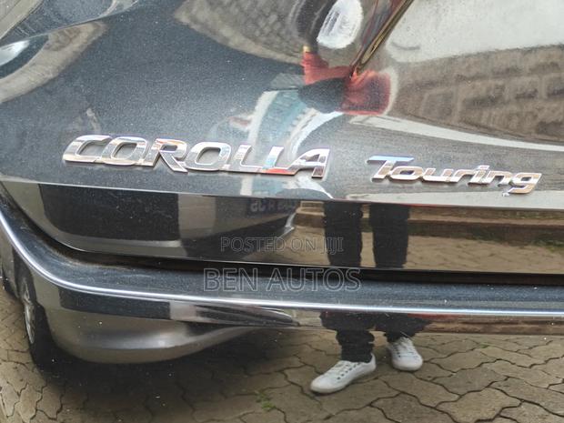 Toyota Corolla LE (1.8L 4cyl 2A) 2019 Black