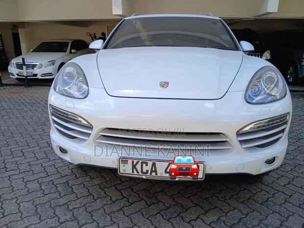 Porsche Cayenne 2014 White