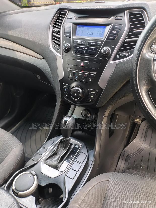 Hyundai Santa Fe 2013 Gray