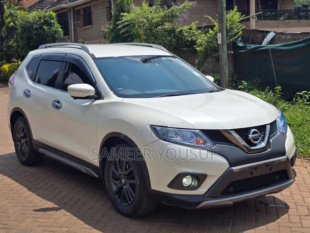 Nissan X-Trail 2016 White