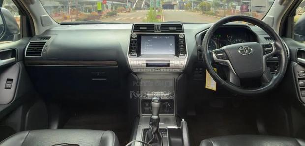 Toyota Land Cruiser Prado 2020