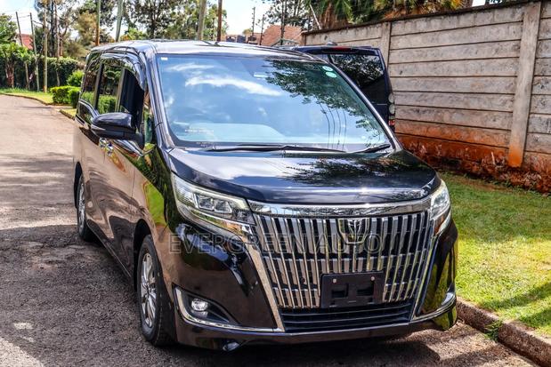 Toyota Esquire 2.0 FWD (7 seater) 2019 Black