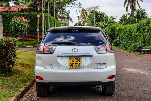 Toyota Harrier 3.3 Hybrid 4WD 2010 White